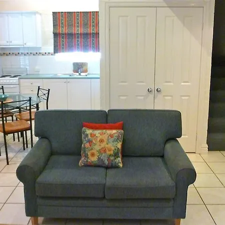 Country Apartments Dubbo Room photo